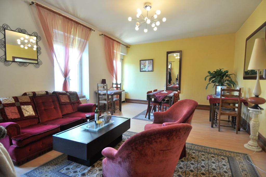 Yec'Hed Mat Bed & Breakfast Saint-Nicolas-du-Pélem Eksteriør bilde