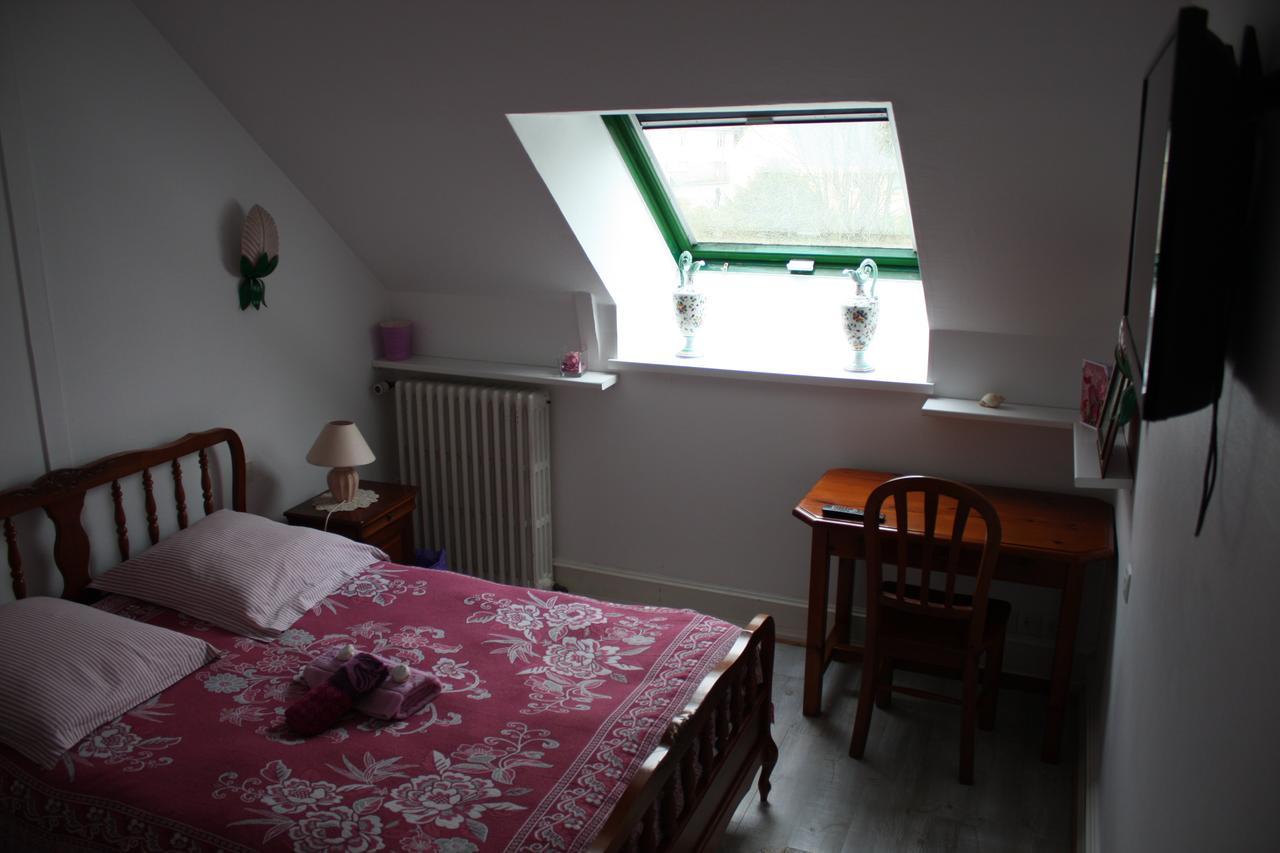Yec'Hed Mat Bed & Breakfast Saint-Nicolas-du-Pélem Eksteriør bilde